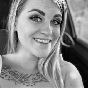 Meet your Posher, Tiffany